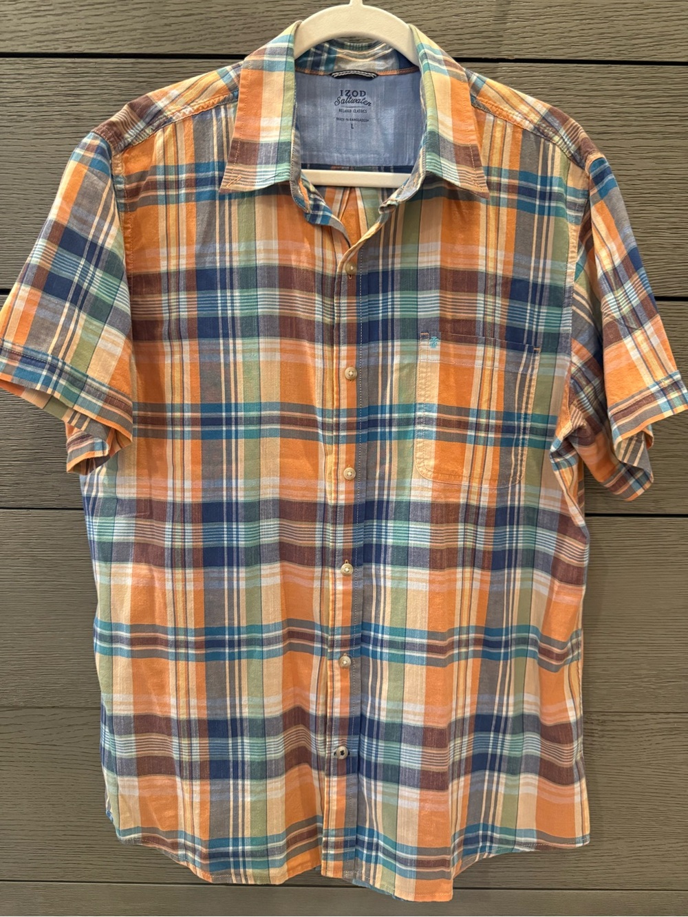 IZOD Saltwater Men’s Orange Plaid Short-Sleeve Button-Up Shirt